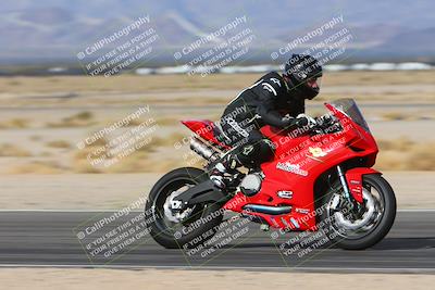 media/Jan-19-2024-Apex Assassins-CVMA Friday (Fri) [[74e94f2102]]/Racer 3/Session 2 (Turn 11)/